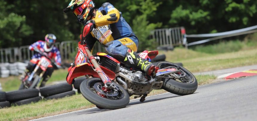 Supermoto w Słomczynie